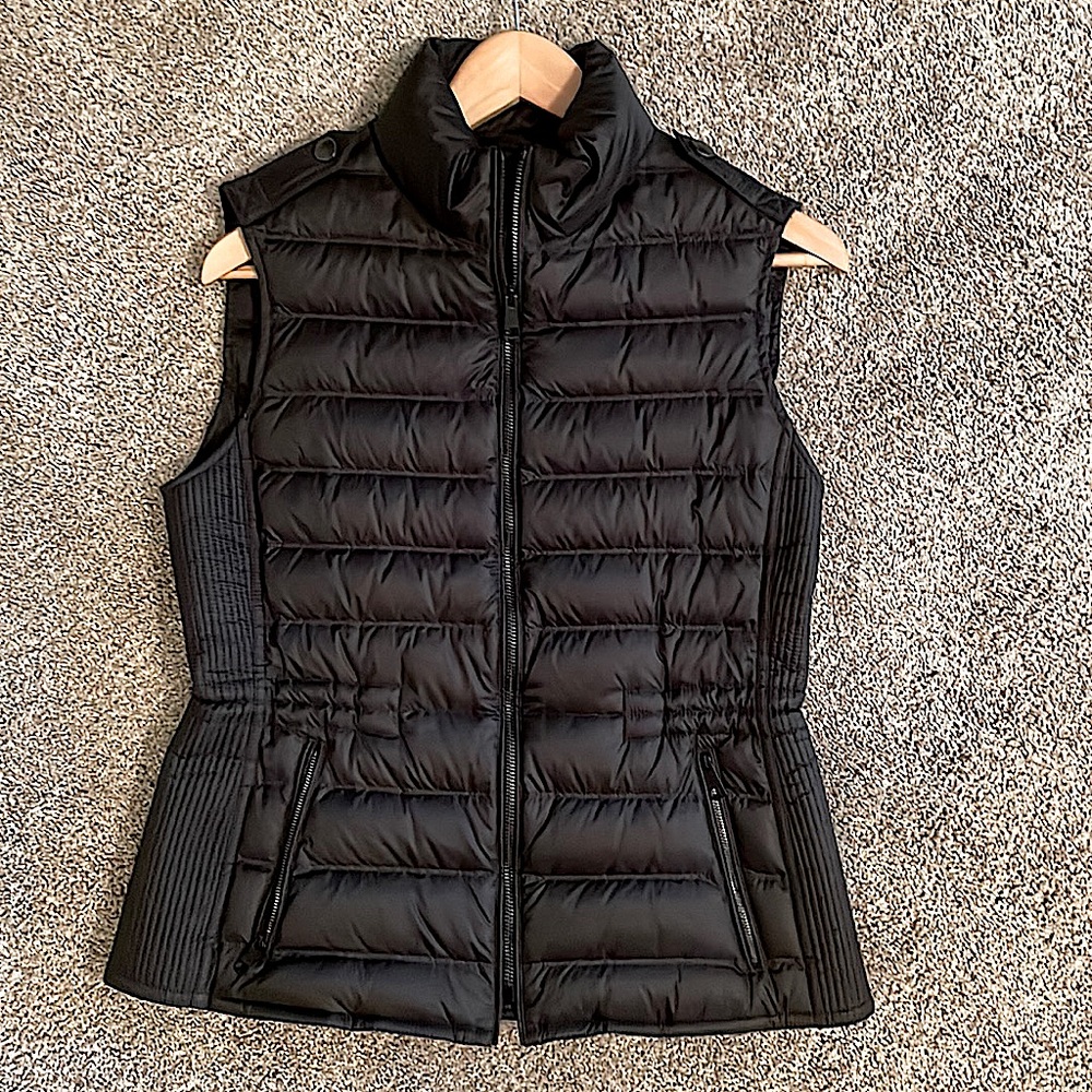 Women’s Burberry Brit Cranstead Black Goose Down Puffer Vest, size medium
